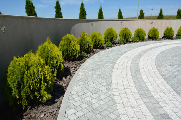 Best Interlocking Driveway Pavers  in Newington, VA