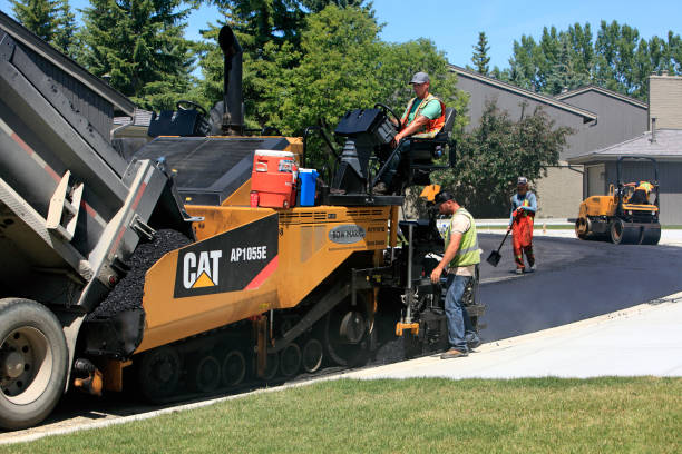 Best Driveway Paving Contractor  in Newington, VA
